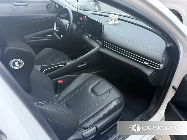 Hyundai Elantra 2022 Белый из Китая, фото 3