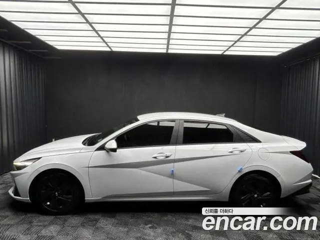 Hyundai Avante Hybrid (CN7) id 2710100 из Кореи 10