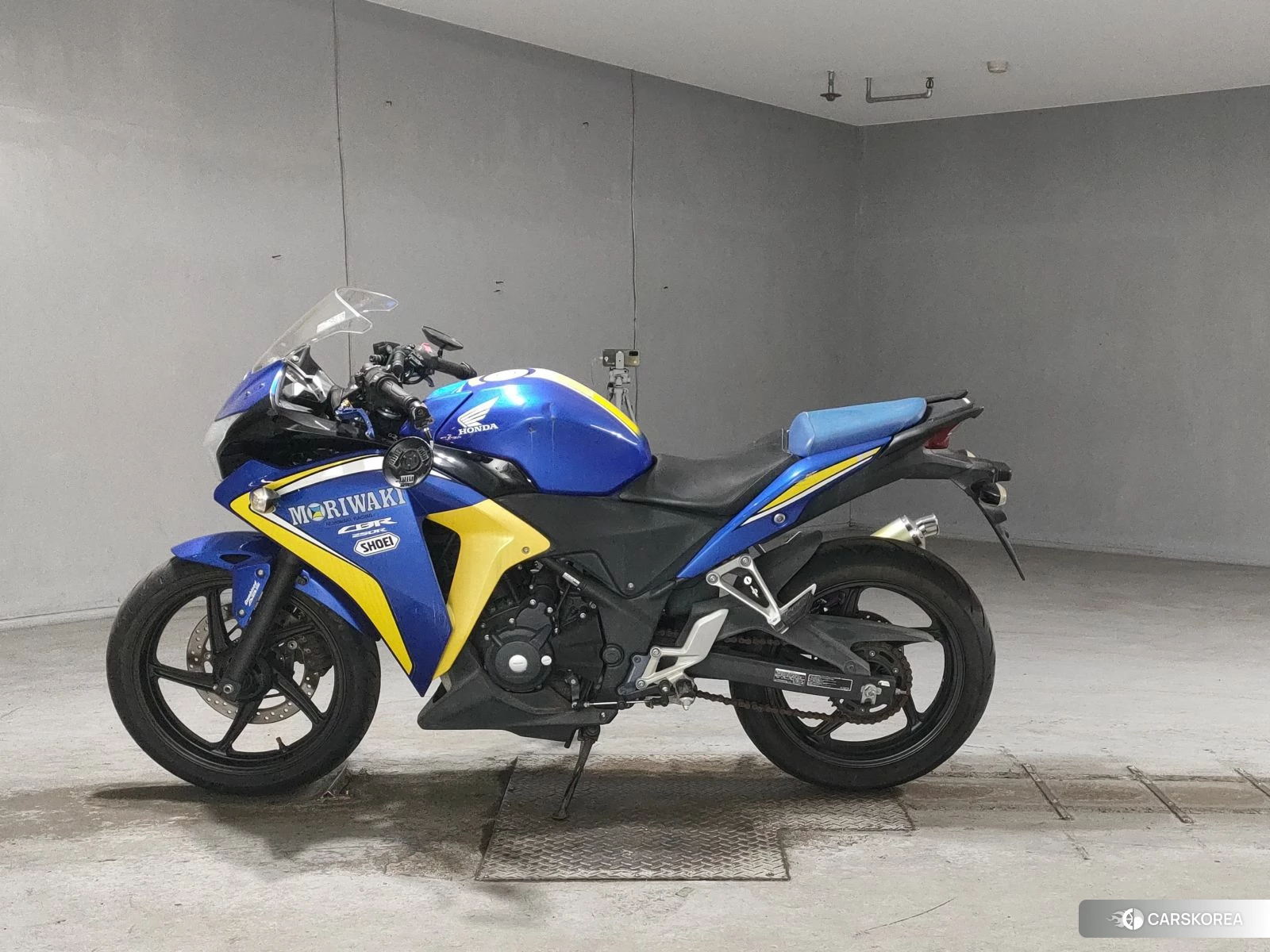 Проданный Honda CBR250R id 4192998 из Японии, фото 3