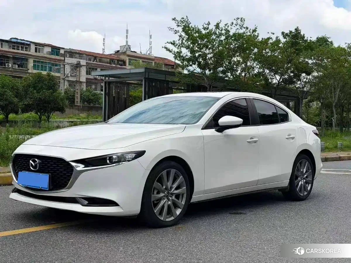 Mazda 3 2025 Белый из Китая, фото 3