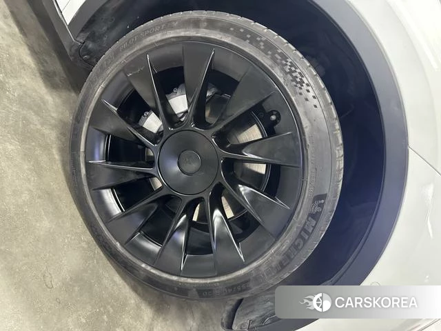 Tesla Model Y id 4235414 из Китая 7