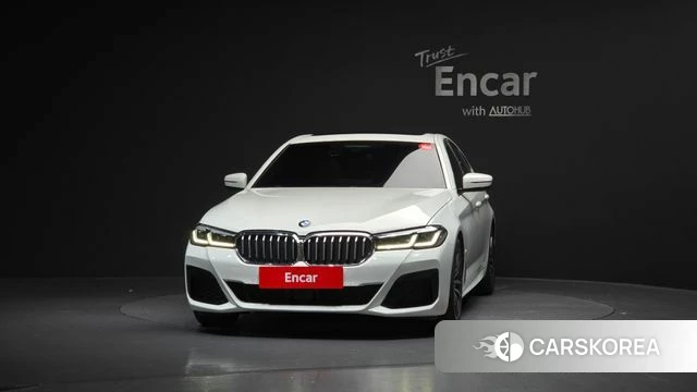 BMW 5 Series (G30) id 3851655 из Кореи 13