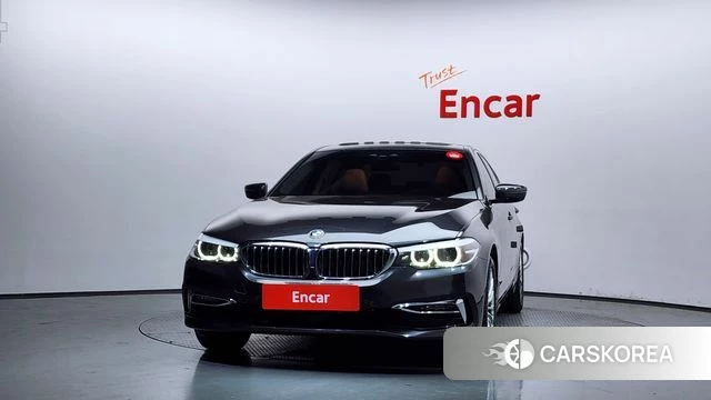 BMW 5 Series (G30) id 4384257 из Кореи 23