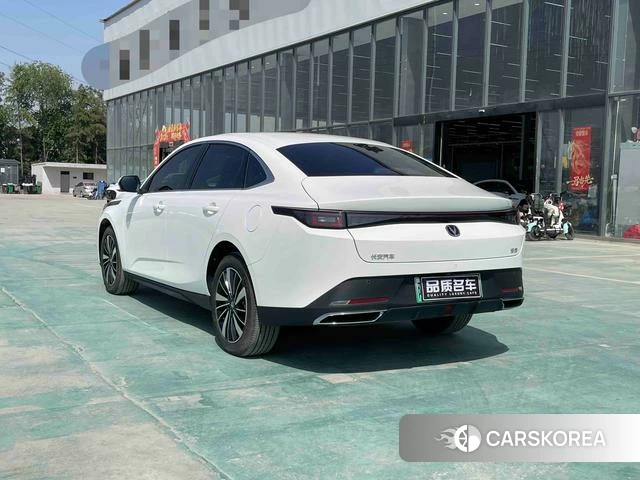 Chang'an Yidong PHEV id 4392220 из Китая 9