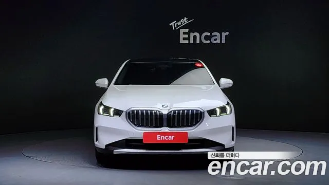 BMW 5 Series (G60) id 2489453 из Кореи 13