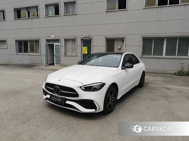 Mercedes-Benz Class C 2024 Белый из Китая, фото 4