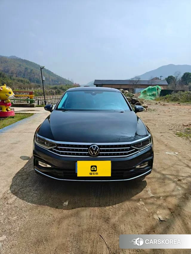 Volkswagen Magotan 2023 Черный из Китая, фото 3
