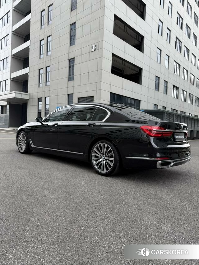 BMW 7 series 2018 Черный из Китая, фото 3