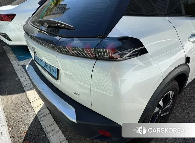 Peugeot e-2008 second generation 2022 Белый из Кореи, фото 4