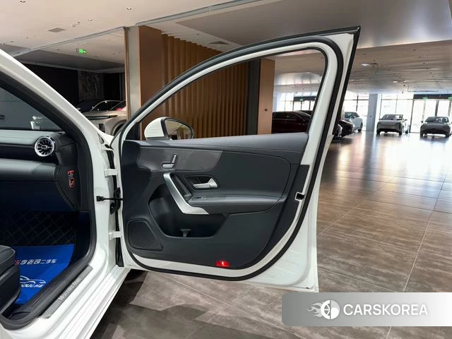 Mercedes-Benz Class A id 4314115 из Китая 23