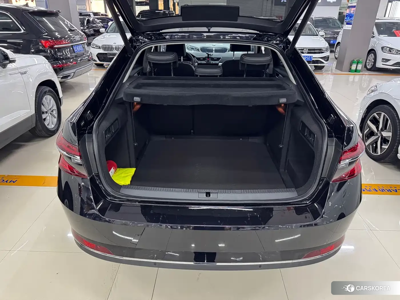 Skoda Superb 2023 Черный из Китая, фото 6