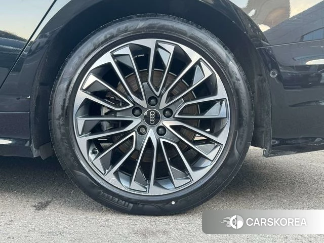 Audi A6L PHEV id 4275388 из Китая 22