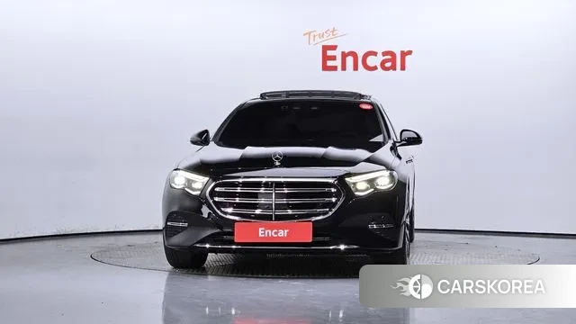 Mercedes-Benz E-Class W214 id 2857678 из Кореи 13