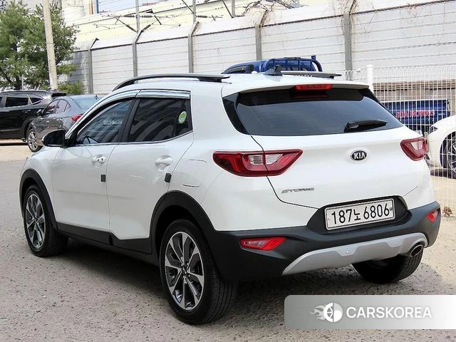 Kia Stonic id 3829035 из Кореи 13