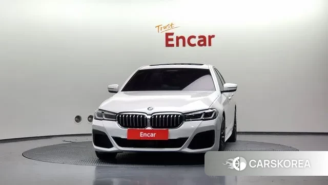 BMW 5 Series (G30) id 2889589 из Кореи 13