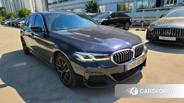 BMW 5 Series (G30) 2022 Черный из Кореи, фото 5