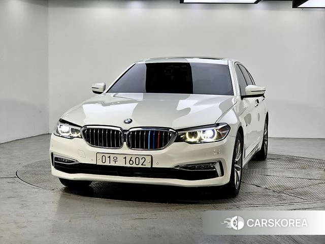 BMW 5 Series (G30) id 4318066 из Кореи 13