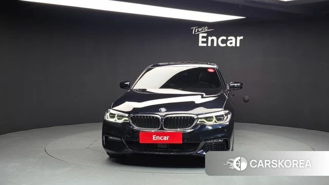 BMW 5 Series (G30) id 3813503 из Кореи 13