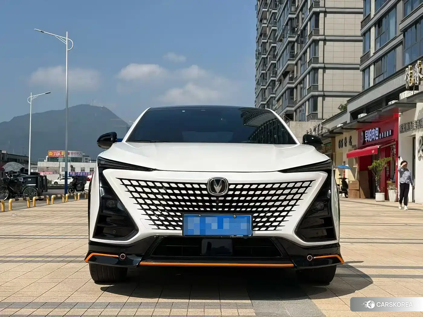 Chang'an UNI-T 2023 Белый из Китая, фото 3