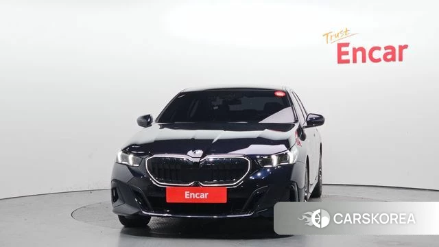 BMW 5 Series (G60) id 3963362 из Кореи 13