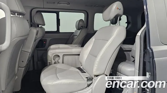 Hyundai The New Grand Starex id 2683411 из Кореи 13