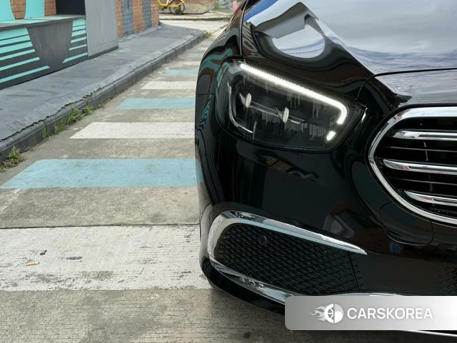 Mercedes-Benz E-class id 4393967 из Китая 12