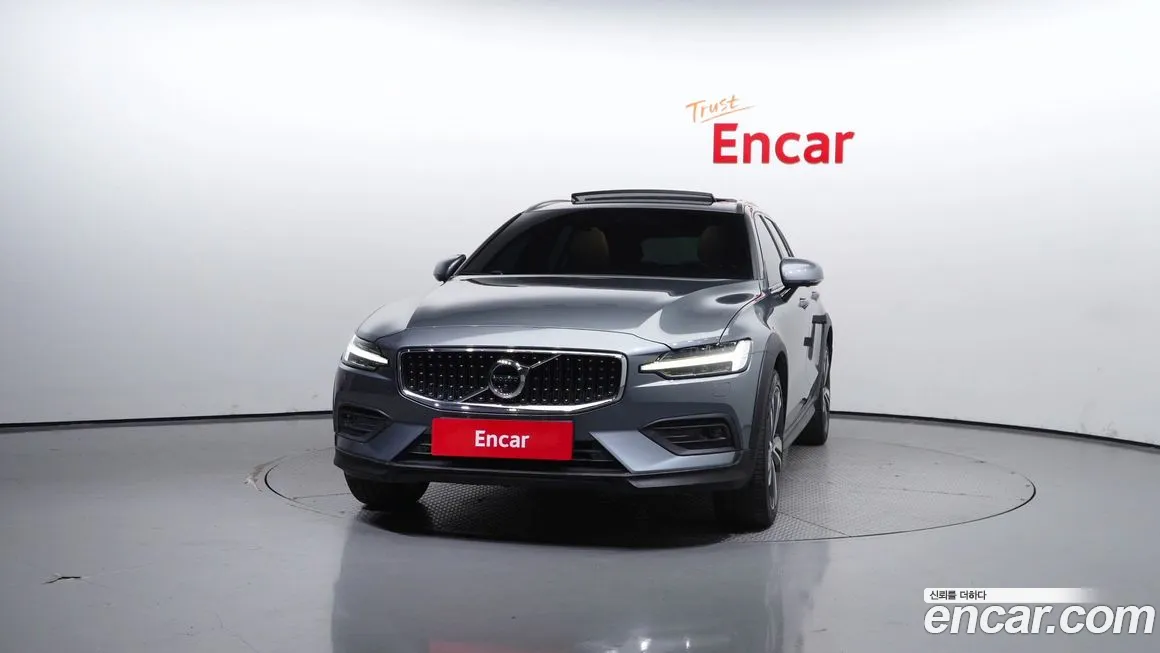 Volvo V60 Cross-Country 2nd Generation id 1845626 из Кореи 13