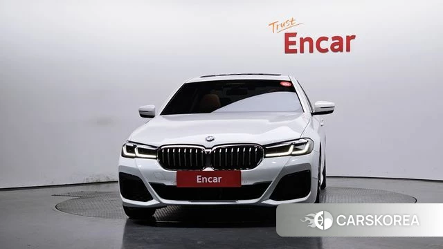 BMW 5 Series (G30) id 3965608 из Кореи 13