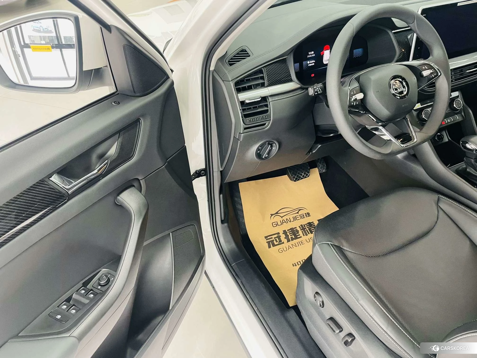 Skoda Kodiak id 4504713 из Китая 9