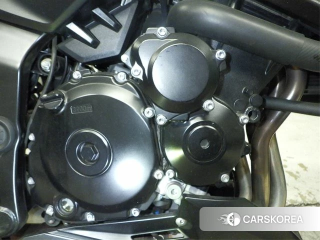 Engine photo