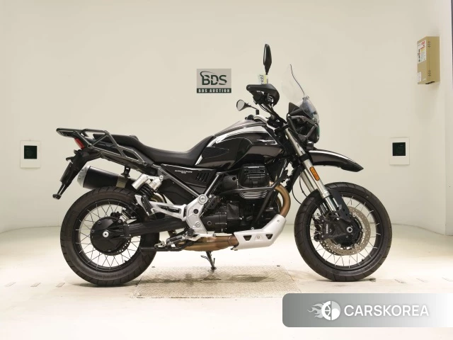 Проданный MOTO GUZZI V85 TT 2022 из Японии, фото 4