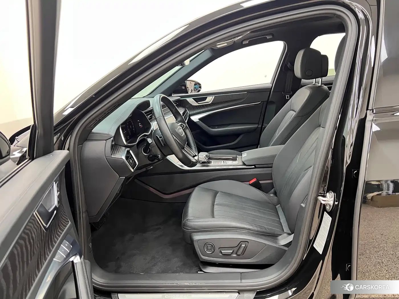 Audi A6 id 4679905 из Китая 23