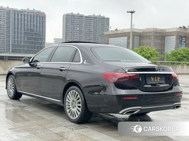 Mercedes-Benz E-class id 4271847 из Китая 8