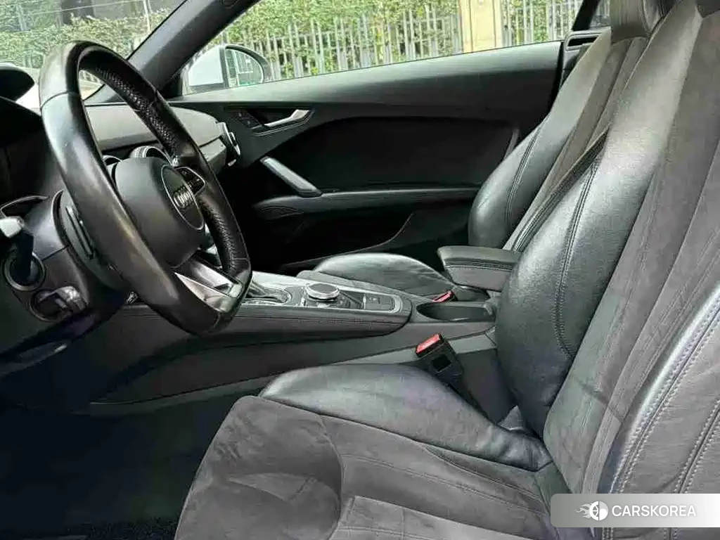 Audi TT 2018 Белый из Китая, фото 3