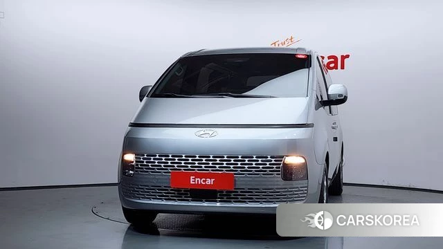 Hyundai Staria id 4322945 из Кореи 23