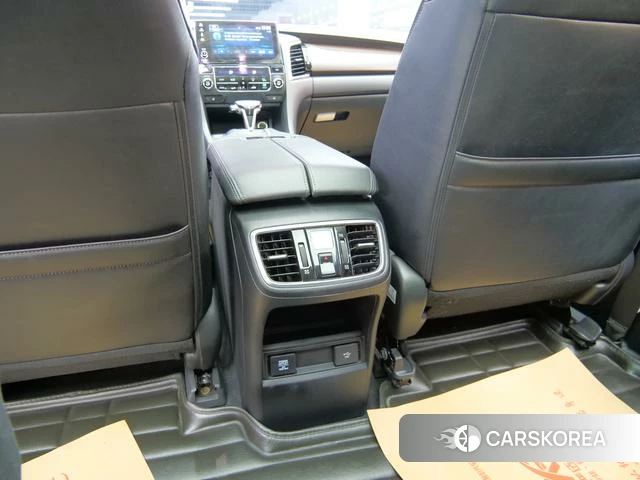 Honda Crown Road id 4221224 из Китая 10