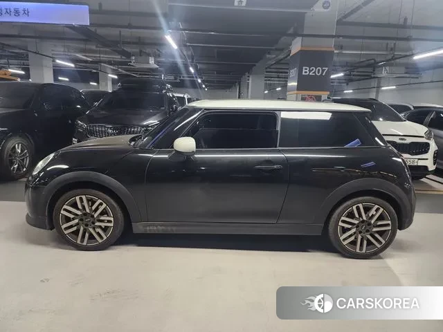 Mini Cooper C 4th generation id 3732567 из Кореи 13