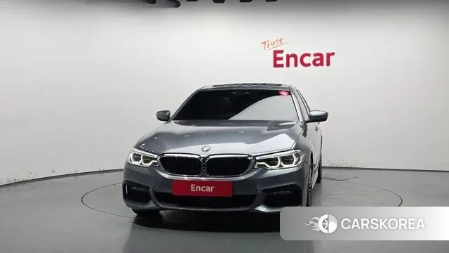 BMW 5 Series (G30) id 3469588 из Кореи 13