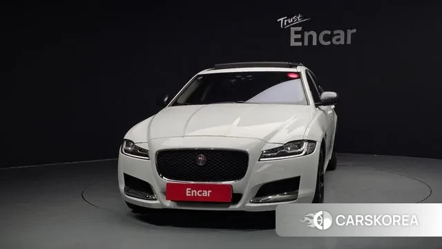 Jaguar XF (X260) id 3238774 из Кореи 13