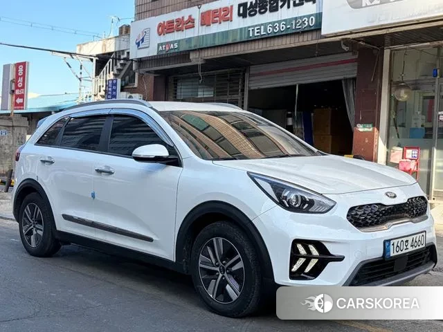 Kia The New Niro id 3691625 из Кореи 12