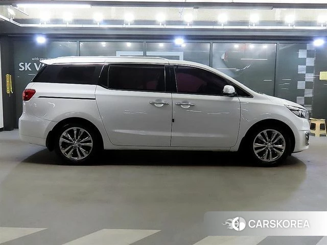 Kia All New Carnival id 4390600 из Кореи 13