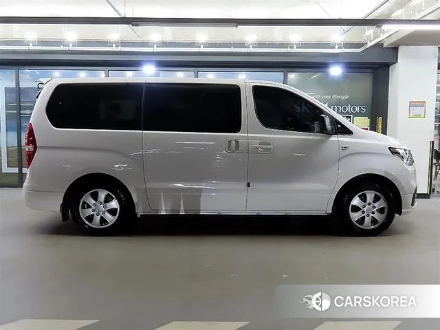 Hyundai The New Grand Starex id 3407503 из Кореи 10