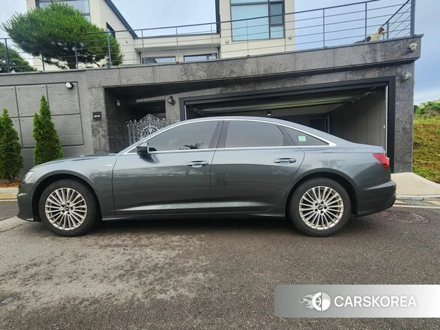 Audi A6 (C8) id 4376582 из Кореи 3
