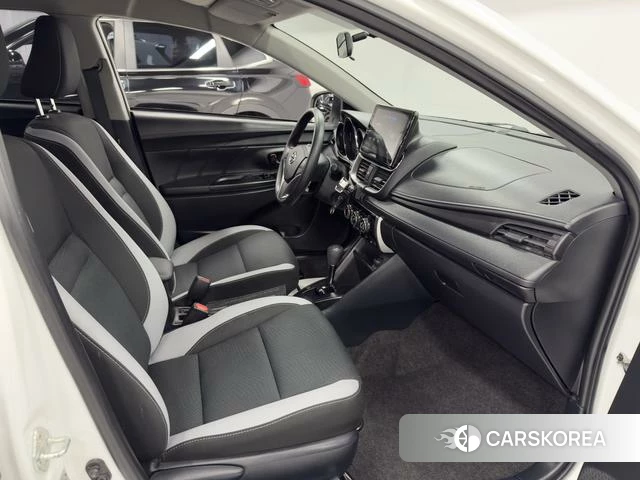 Toyota YARIS L Zhixuan id 4276378 из Китая 9