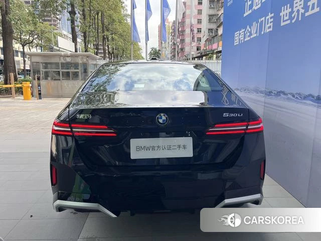 BMW 5 series 2025 Черный из Китая, фото 3