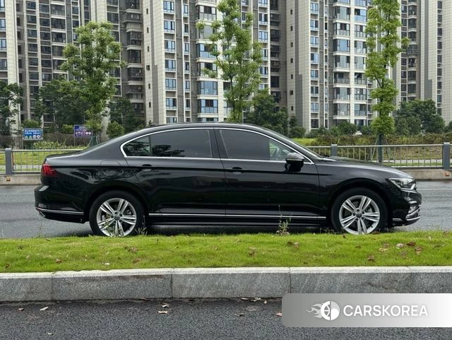 Volkswagen Magotan id 4366072 из Китая 12