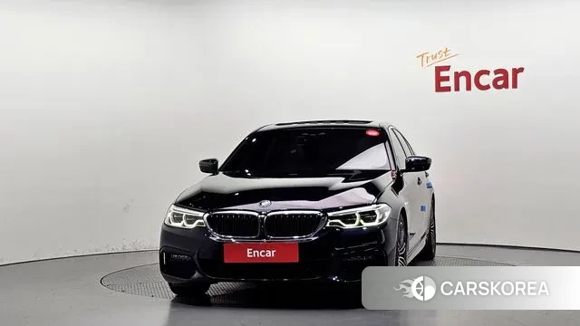 BMW 5 Series (G30) id 3238472 из Кореи 13