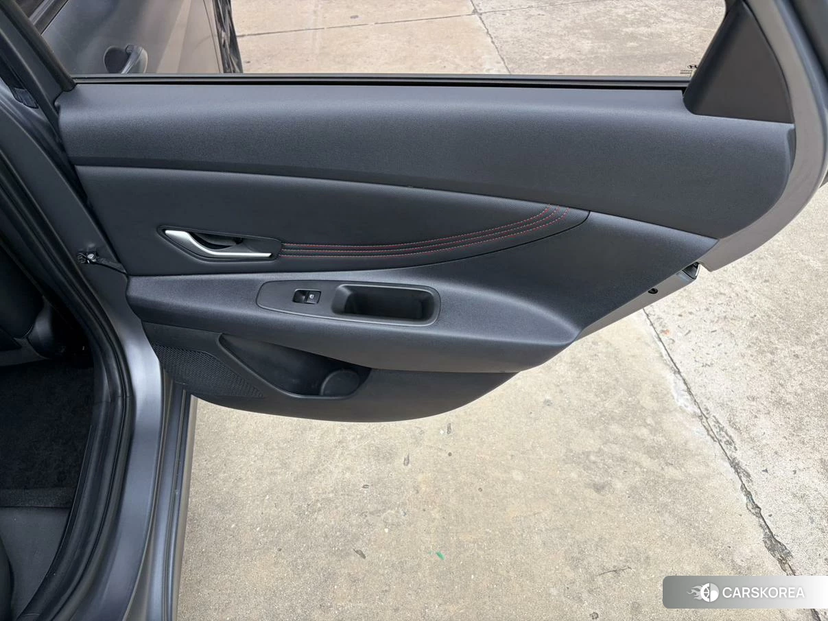 Hyundai Elantra id 4440430 из Китая 12