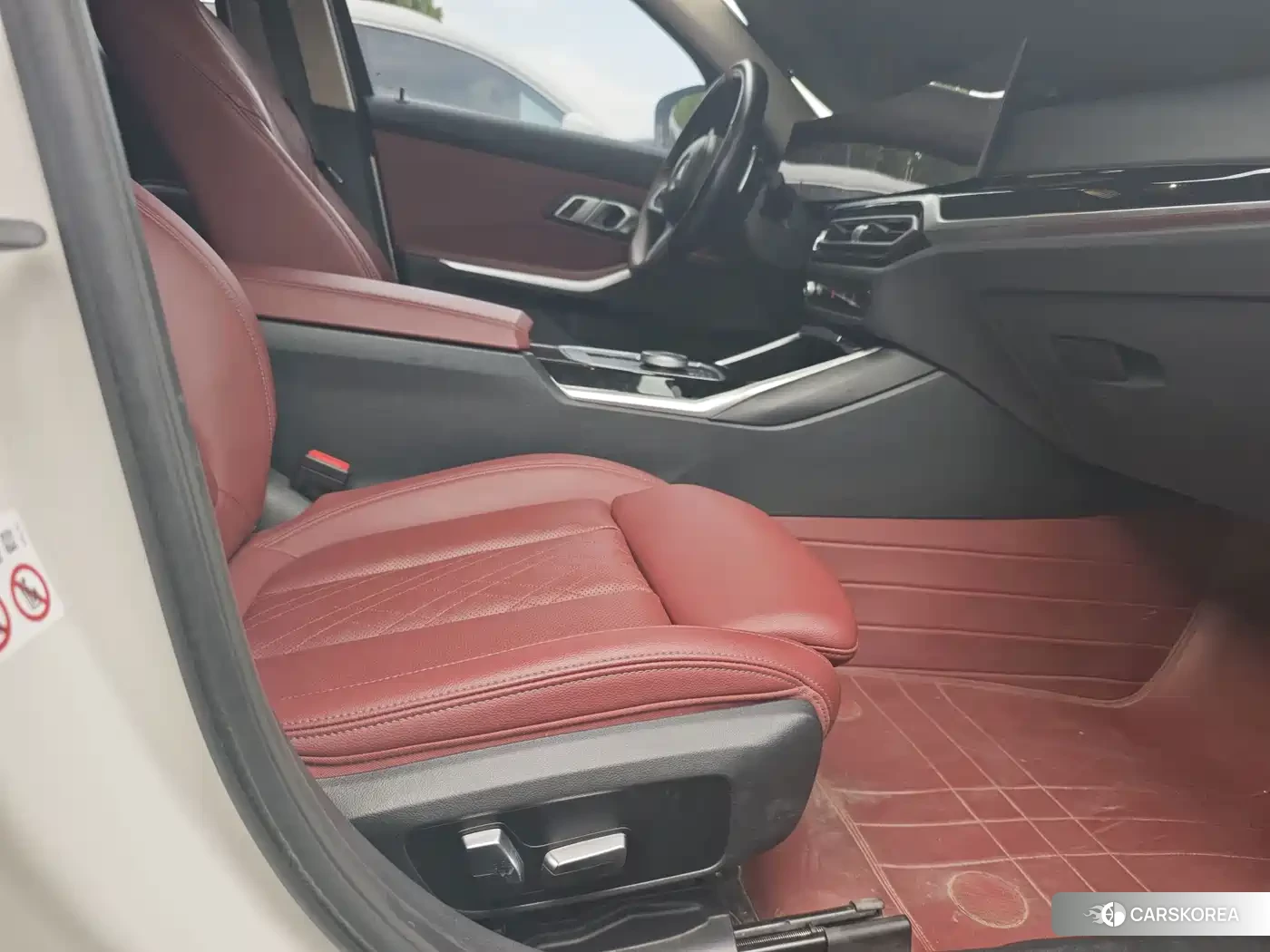 BMW 3 series 2023 Белый из Китая, фото 4