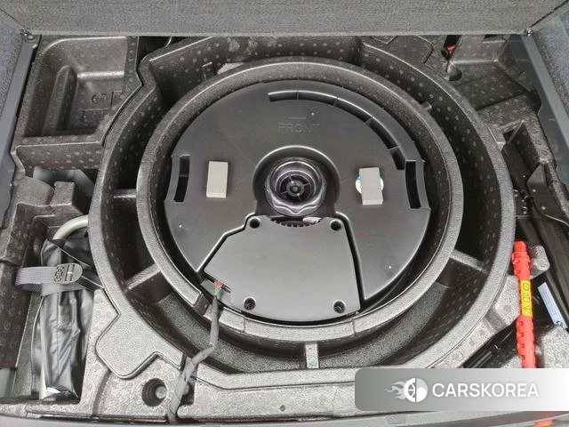 Audi Q5L id 4258265 из Китая 13